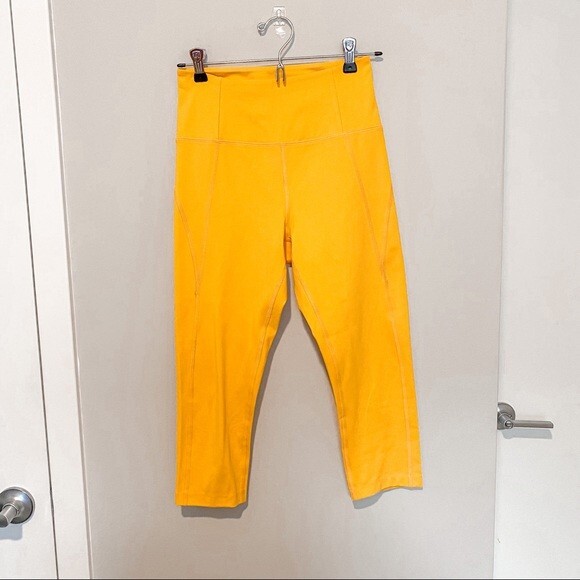 Girlfriend Collective Marigold Yellow Crop Workout Leggings Small Capri Sporty - Picture 2 of 10